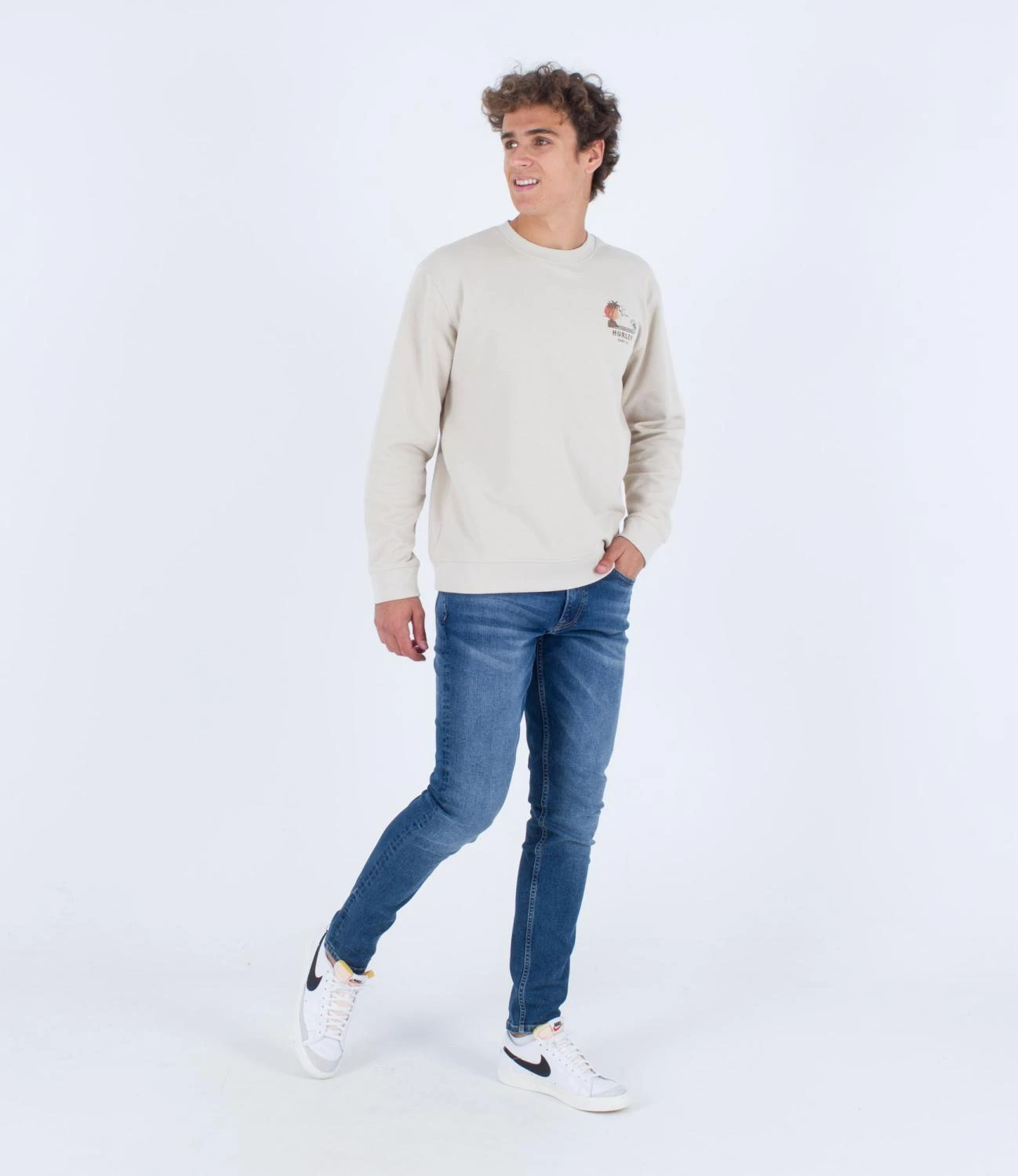 Sweat-shirt Hurley Crew Neck Fairbanks - Bone 4 Sweat-shirt Hurley Crew Neck Fairbanks - Bone – Image 2