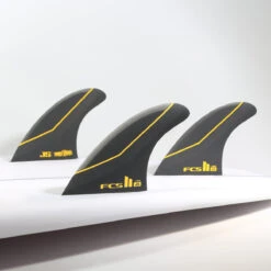 Ailerons FCS II JS TRI FINS PCC - Medium -SeaRide FCSII JS PC CARBON MEDIUM BLACK TRI RETAIL FINS 0 270932 1