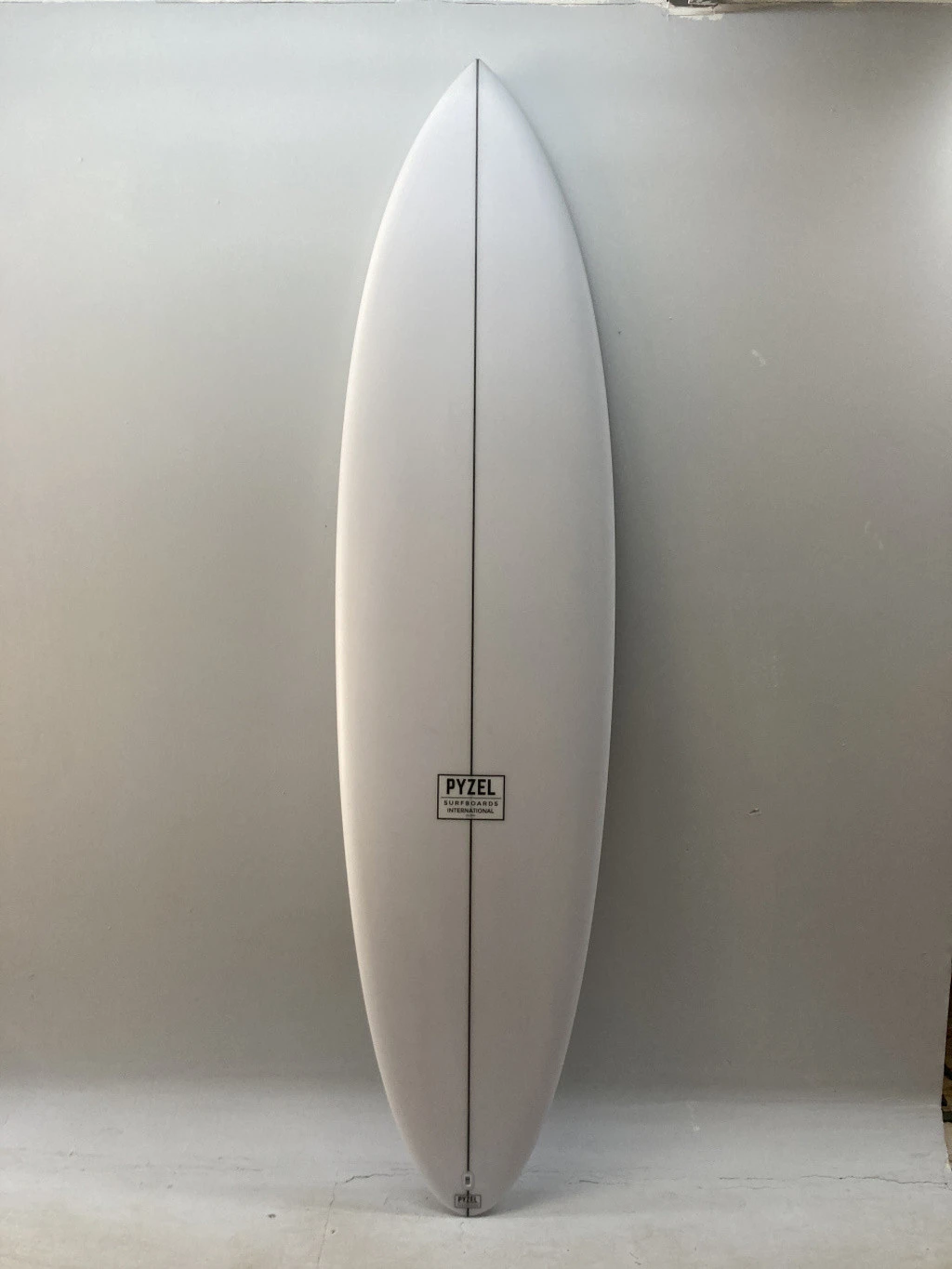Planche De Surf Pyzel MID LENGTH CRISIS 7'0 3 Planche De Surf Pyzel MID LENGTH CRISIS 7'0