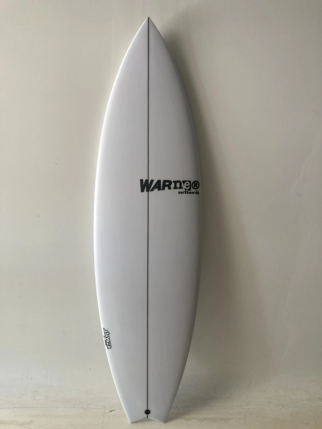 Planche De Surf Warner STRIKER 5'11 3 Planche De Surf Warner STRIKER 5'11